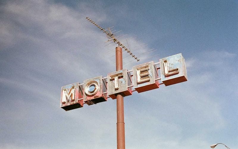 How to Properly Serve Legal Documents to an Individual